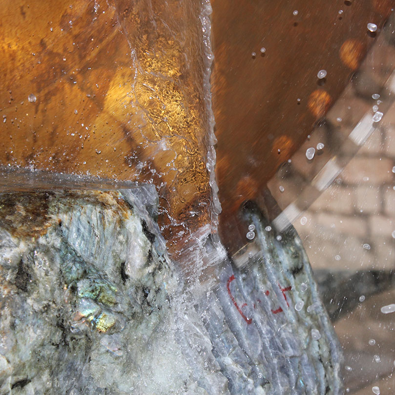 Labradorite Slabs Manufacturer